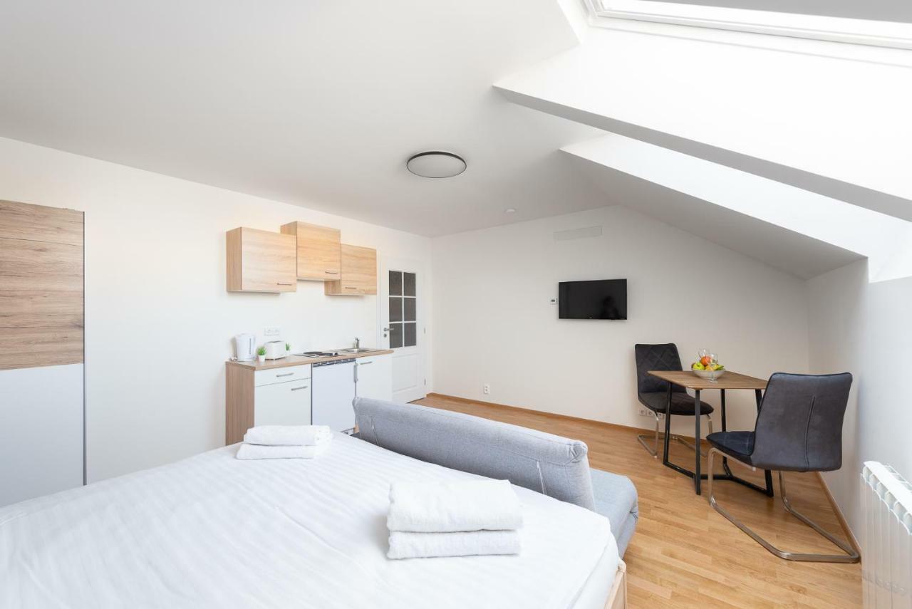 Ferdinand Apartment Prague Ngoại thất bức ảnh